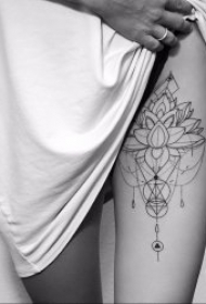 纹身黑色   9张经典而又雅致的黑色色调纹身图案