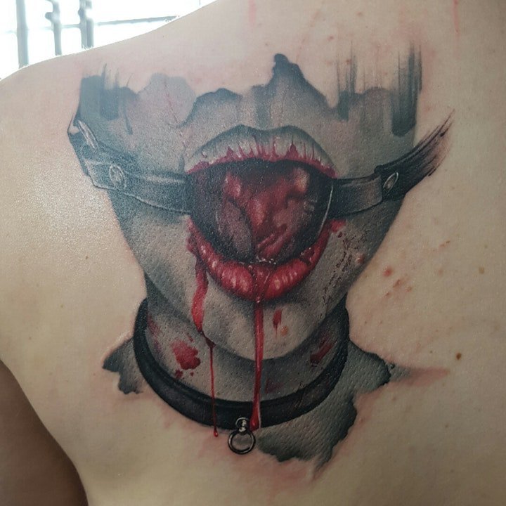 嘴巴纹身图案 10款风格迥异的嘴唇纹身图案