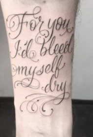 花体英文纹身图案 10款漂亮精致的纹身字母的花体英文图案