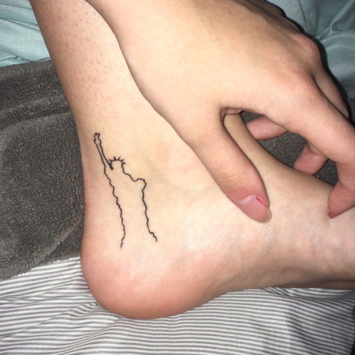 自由女神纹身 不同风格和纹身手法的自由女神纹身图案