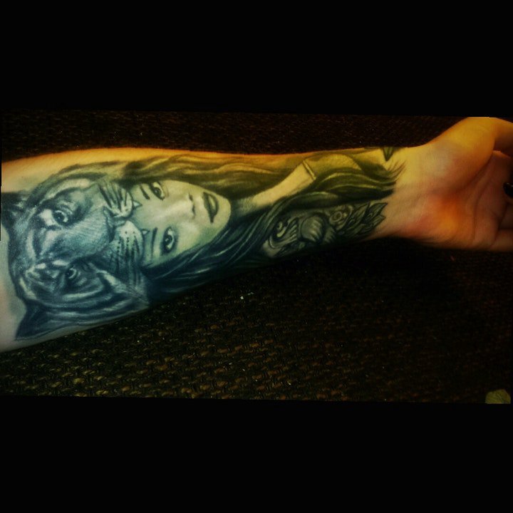 纹身老虎   威风凛凛的老虎纹身图案9张