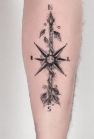 有笔触感的9张黑灰色小图纹身作品