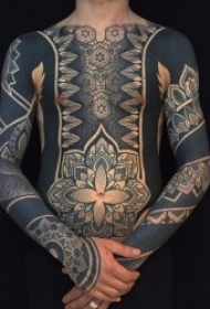 图腾纹身图案 个性化十足的黑灰色调图腾纹身图案