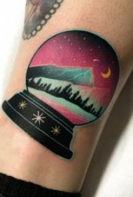 创意纹身图片  奇幻而又璀璨的8款星空纹身图案