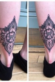 脚踝 纹身    清新而又别致的脚踝小纹身图案