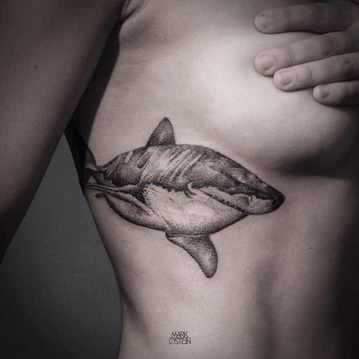 纹身鲨鱼图案 多款可爱卡通的鲨鱼纹身图案欣赏