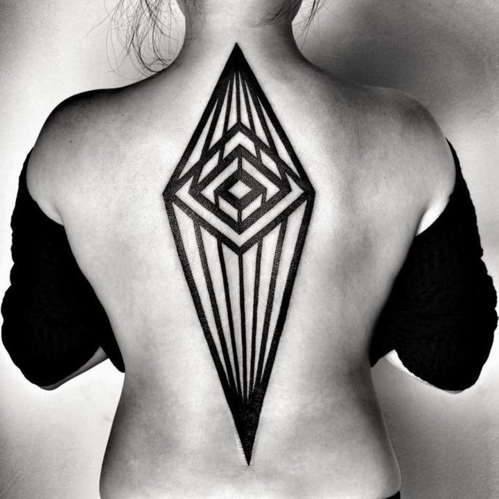 抽象纹身图案 唯美或简洁的几款抽象纹身图案