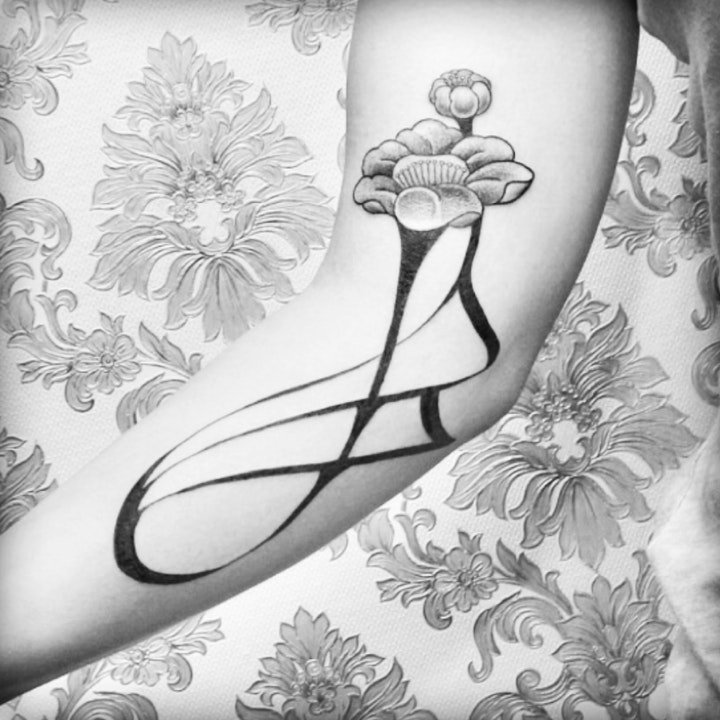 抽象纹身图案 唯美或简洁的几款抽象纹身图案