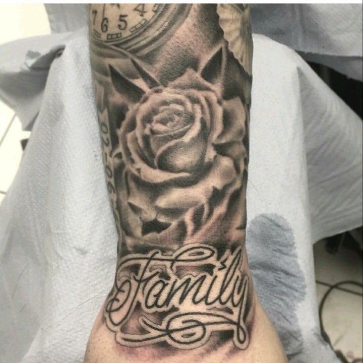 简单的英文纹身   简单却别具独特意味的英文纹身图案