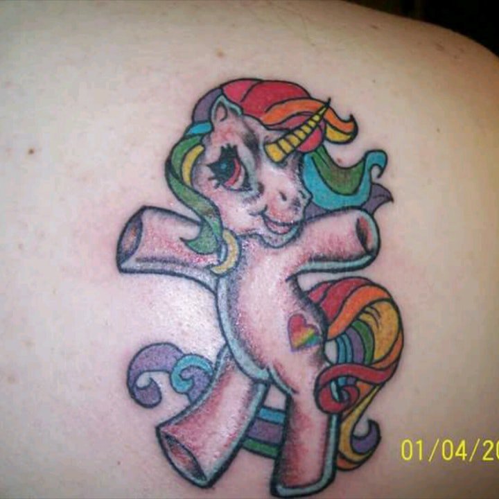 独角兽纹身图案 多款彩绘纹身风格的独角兽纹身图案