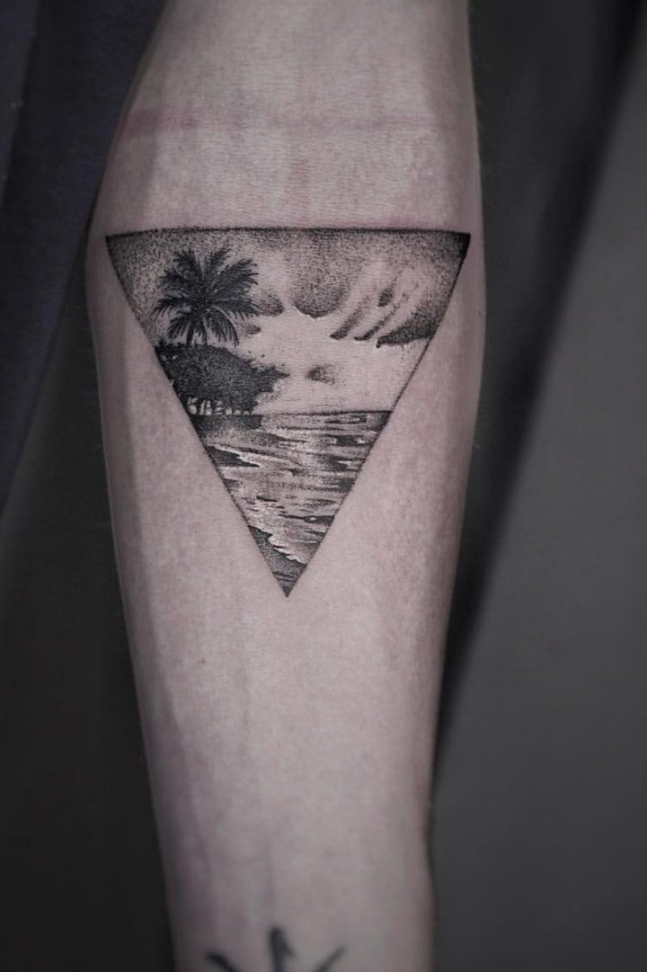 三角形纹身图  9组设计感十足的几何三角形创意纹身图案