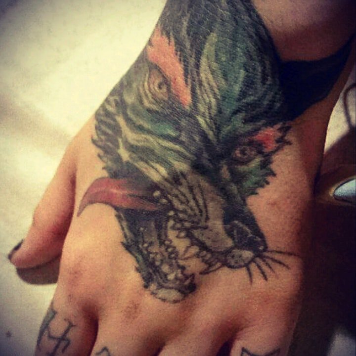 手背纹身图案 个性十足的手背纹身图案