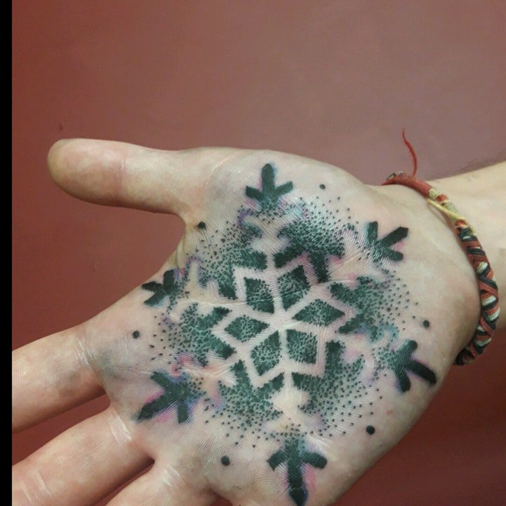 纹身雪花   10款晶莹剔透的雪花纹身图案