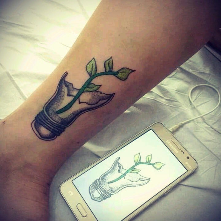 植物纹身图案 形态万千的植物纹身图案