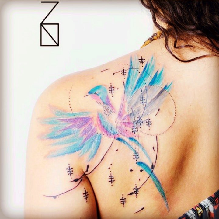 水彩纹身图片  适合女生绚丽而又唯美的水彩纹身图案