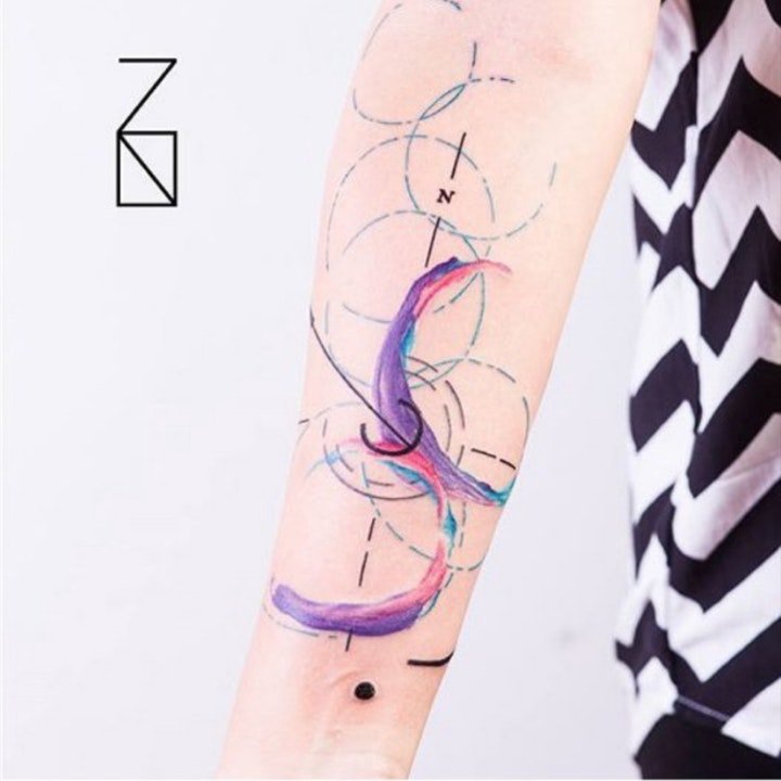 水彩纹身图片  适合女生绚丽而又唯美的水彩纹身图案