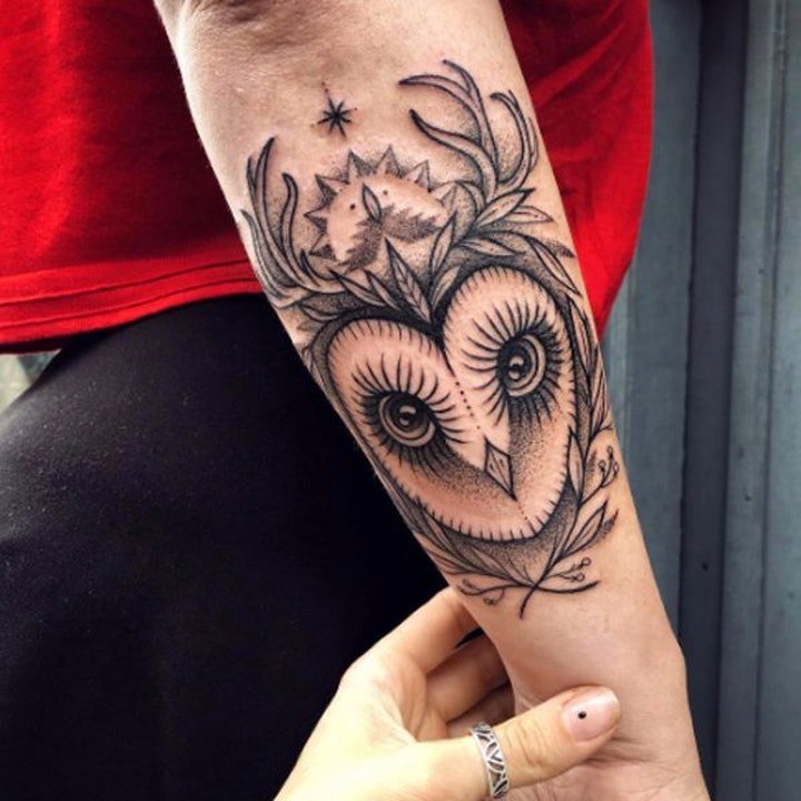 纹身猫头鹰图片  羽毛蓬松柔软的猫头鹰纹身图案