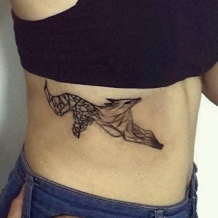 狐狸纹身图   10款伶俐而又狡猾的狐狸纹身图案