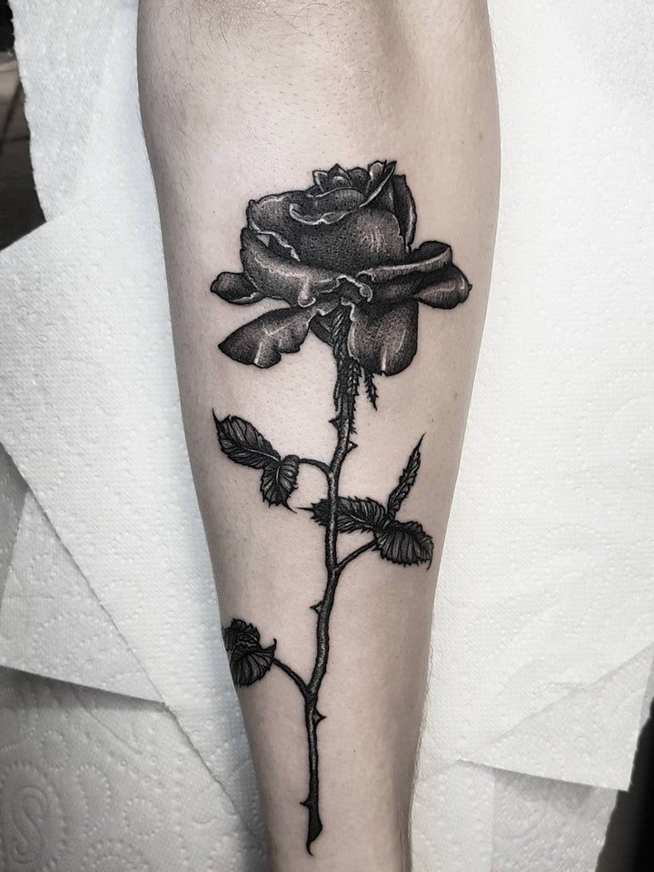 黑灰纹身风格  色调沉闷却尽显低调的黑灰色风格纹身图案
