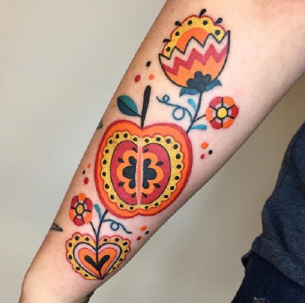 彩色插画纹身 9张漂亮的彩色插画纹身图片