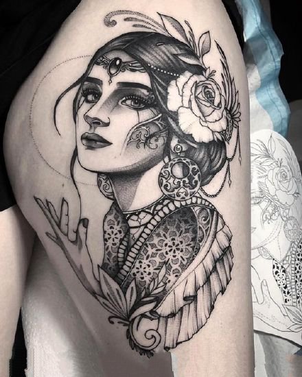 曼陀罗女人纹身 9款女郎和曼陀罗搭配的纹身图案