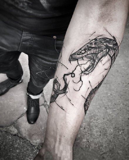 包小臂点线纹身 一组黑灰和点刺结合的点线设计包小臂纹身图案