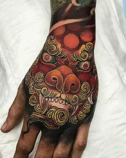 手背纹身 个性的9款手背上大花图纹身图案