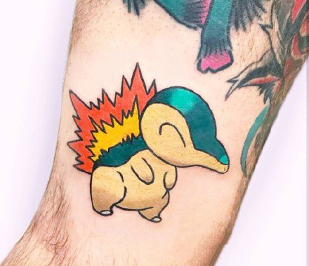 彩色的一组卡通宠物小精灵纹身图片