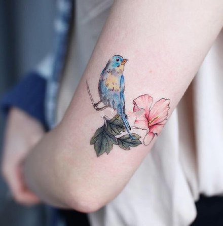 鸟纹身 9张很可爱的小清新小小鸟纹身图案