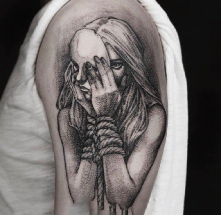 暗黑色的一组精品黑灰纹身图片