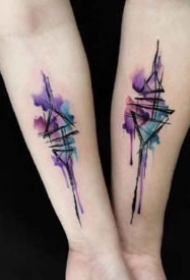 水墨纹身图 9款好看的水墨风格纹身图片欣赏