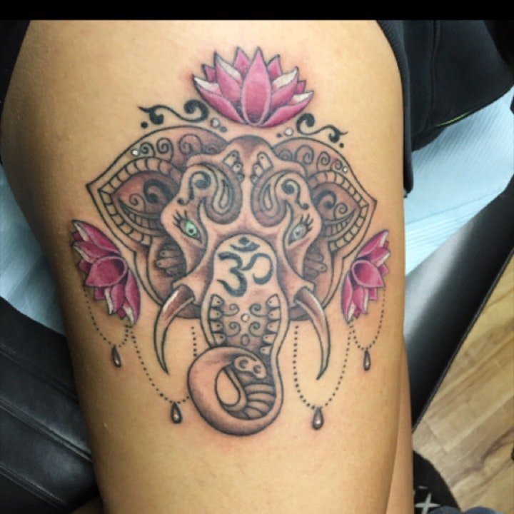 莲花纹身图案 10款多种风格的莲花纹身图案