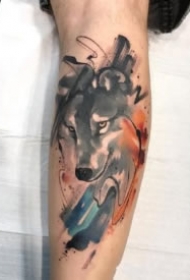 包臂水墨纹身 暗水彩风格的一组包臂纹身图片
