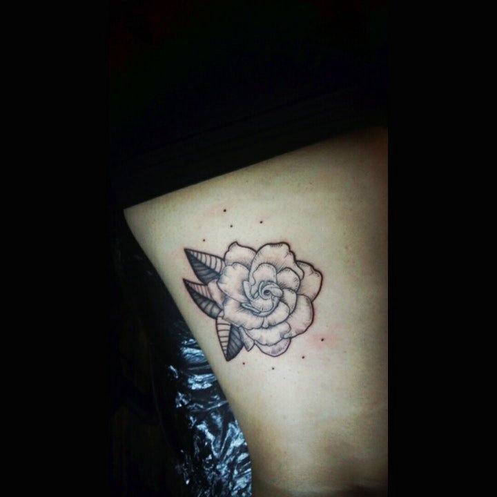 栀子花纹身 芬芳馥郁的栀子花纹身图案