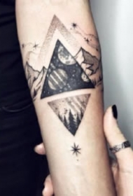 点刺风景纹身 点刺感觉的一组山水小风景纹身图片