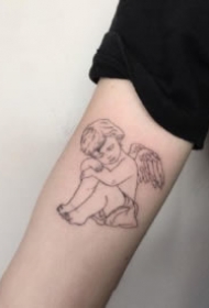 小天使纹身 可爱的一组简约西方小天使图案