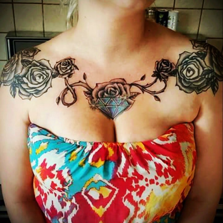 藤蔓纹身图案 千姿百态的黑灰或彩色的藤蔓纹身图案