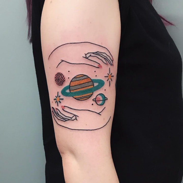 星球 纹身  遥远而又璀璨的星球纹身图案