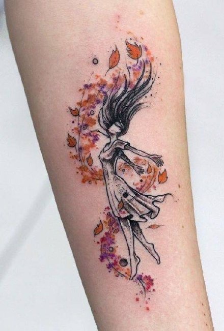 卡通小女生纹身 18张成套的唯美插画小女生纹身图片