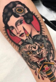 红色调oldschool风格的18款纹身图片欣赏