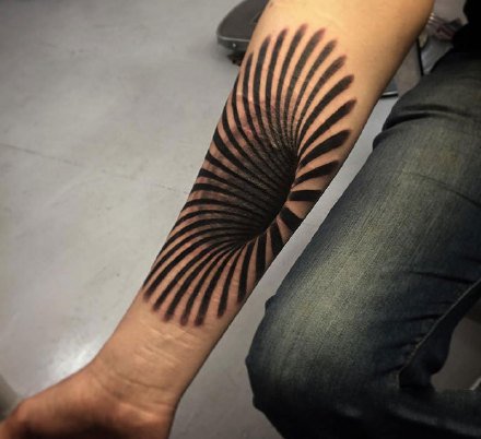 3d纹身 9张充满迷惑的3D逼真纹身图案