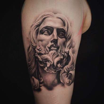 很逼真的一组素描写实人像纹身图案