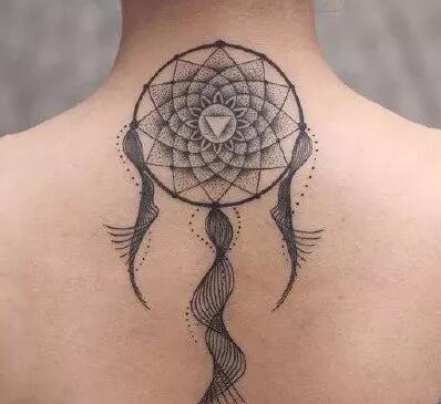 女生捕梦网纹身 适合小女生的9款捕梦网纹身图案