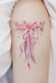 9张适合小女生的唯美小清新纹身图案