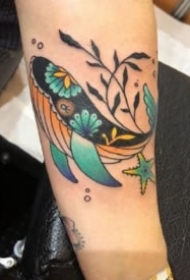 鲸鱼纹身：好看的9张小清新鲸鱼纹身图案