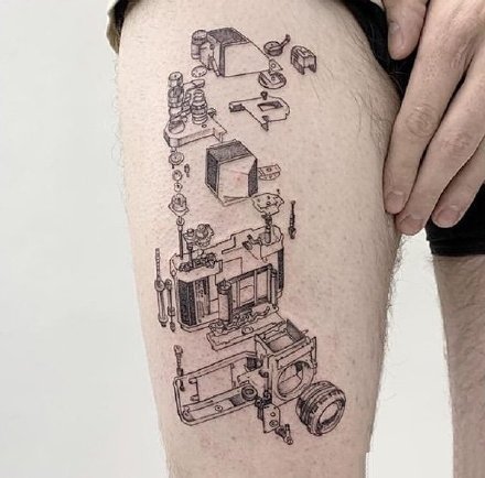 相机纹身：9张关于照相机的纹身图片