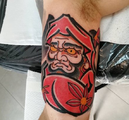 达摩蛋纹身 18款红色的日式达摩蛋纹身图案