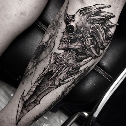 兵器纹身 很帅的一组黑灰武器兵器纹身图案