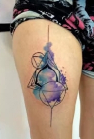 彩绘刺青：22款水彩色的漂亮小纹身图案