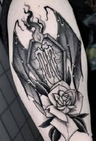 新风格的9张黑灰点刺花卉组图作品